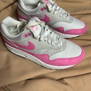 Nike Air Women's Pink and Gray Sneakers